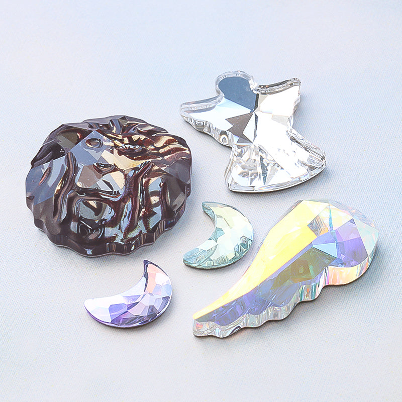 Kiwa crystals