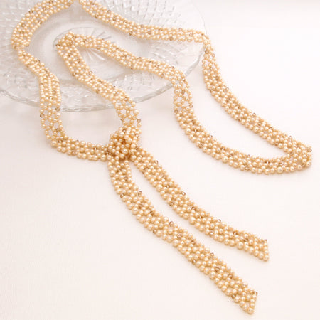 Silky pearl beige