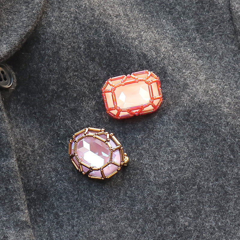 Recipe No.KR1302Kiwa crystals2 types of jeweled brooches