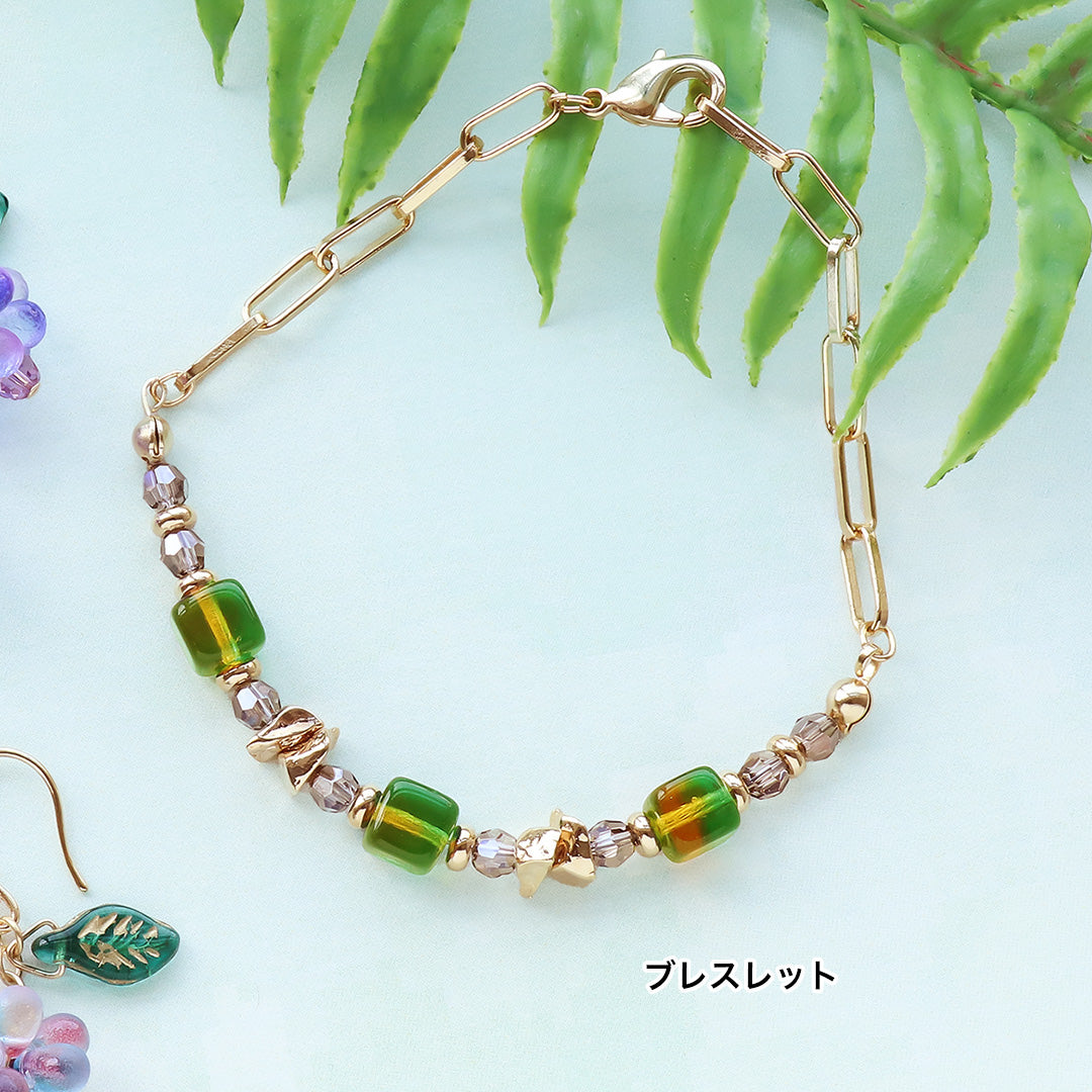材料表No.ER0345 チェコビーズのナチュラルアクセサリー2種