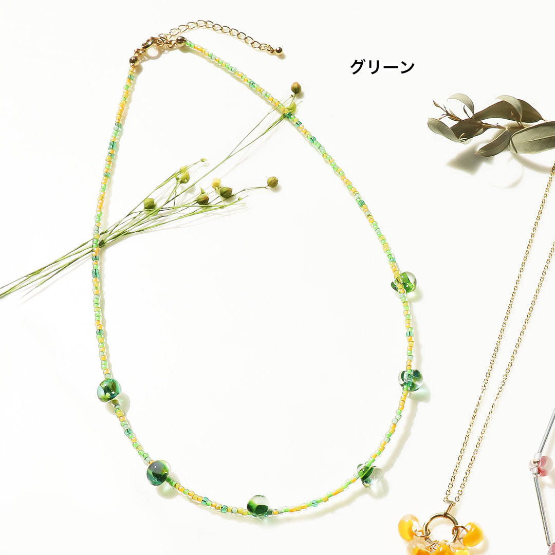 材料表No.ER0353 ティアドロップビーズのショートネックレス3種