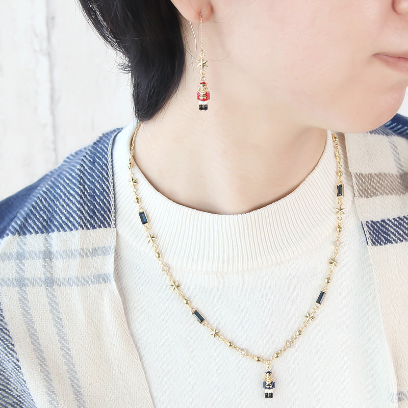 レシピNo.KR0872 チャームくるみ割り人形と星のネック&ピアス
