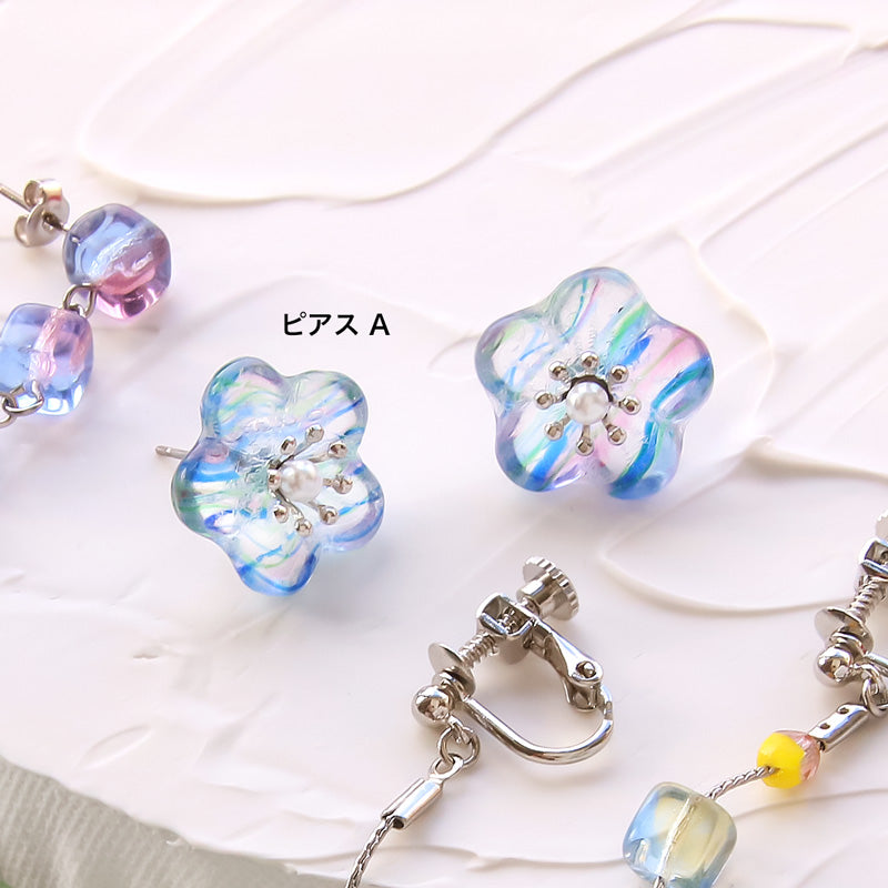レシピNo.KR0881 チェコビーズのクリアイヤーアクセサリー3種