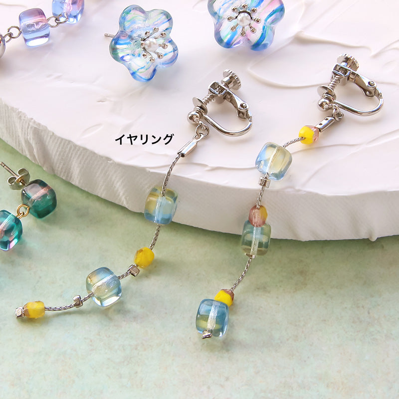 レシピNo.KR0881 チェコビーズのクリアイヤーアクセサリー3種