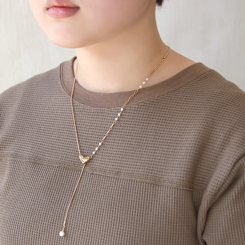 Recipe No.KR0998 Asymmetric chain necklace with slide balls