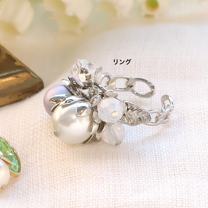 Recipe No. KR1165: 3 types of metal flowers and pearl accessories