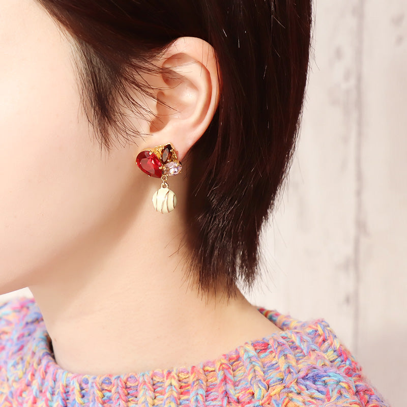 Recipe No.KR1320Kiwa crystalsand 3 types of charm bonbon chocolate earrings
