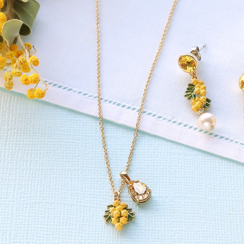 Recipe No.KR1324 Charm mimosa andKiwa crystalsneck & earrings
