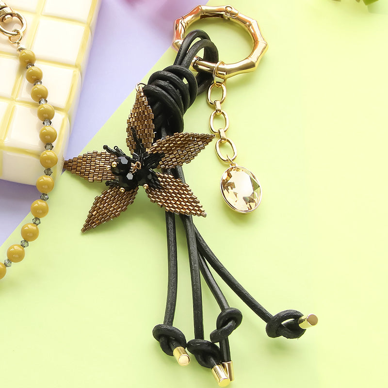 Recipe No.KR1361 2 types of botanical bag charms made from Spanish parts