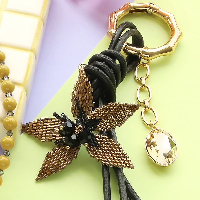 Recipe No.KR1361 2 types of botanical bag charms made from Spanish parts