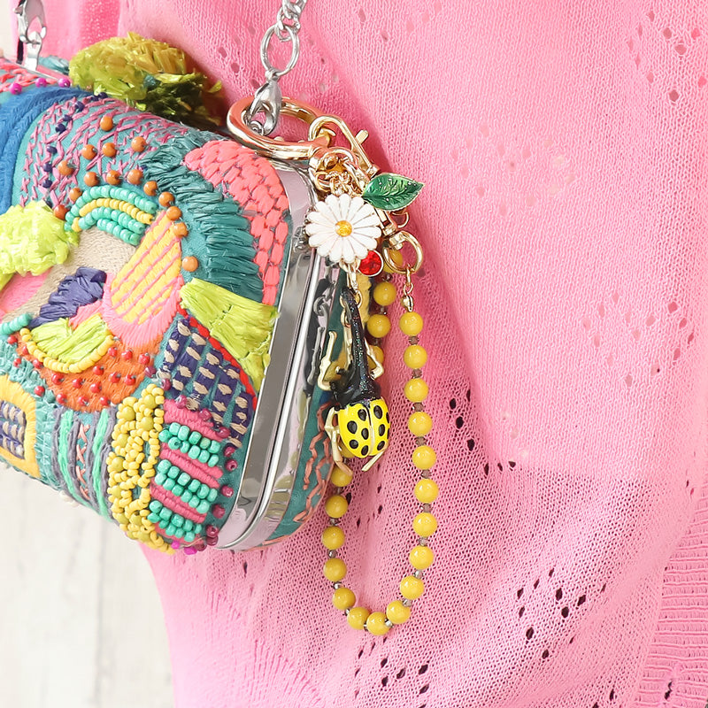 Recipe No.KR1361 2 types of botanical bag charms made from Spanish parts