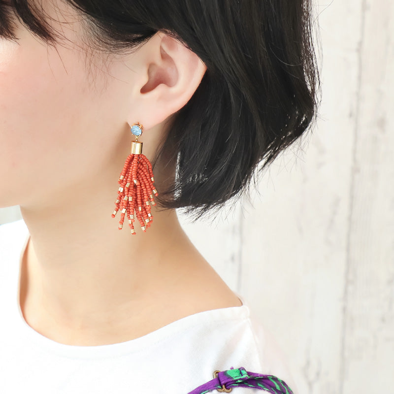 レシピNo.KR1362 スペインパーツのポンポンピアス2種