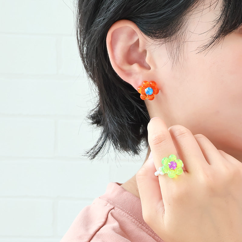 Recipe No.KR1386 2 types of German-made acrylic colorful flower accessories
