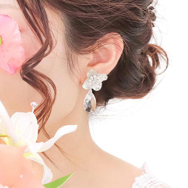 【KIWA BRIDAL】KBE-10 フラワードロップ イヤリング シルバー