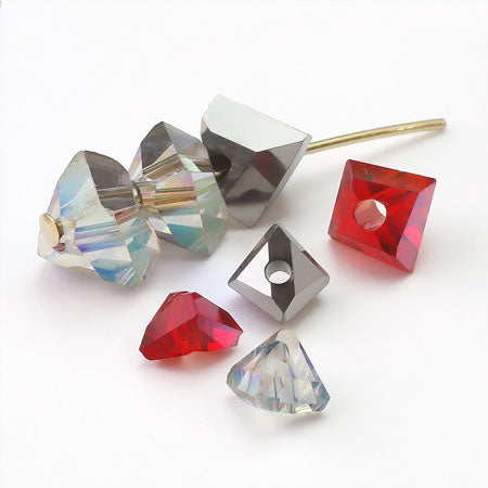 Glass cut beads pointed triangle clear green AB