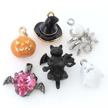 Charm Devil Cat Gold