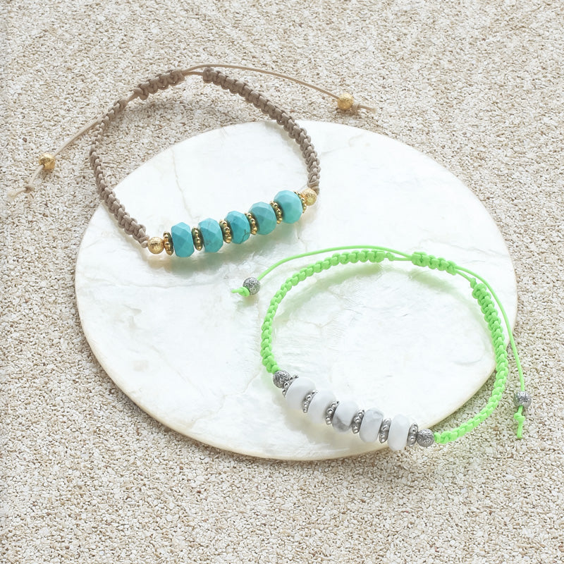 Natural stone button cut howlite