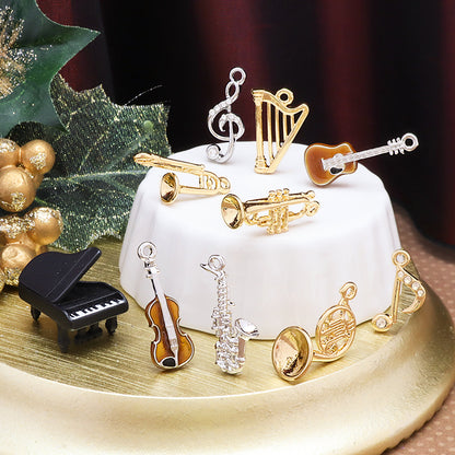 Charm trumpet rhodium color