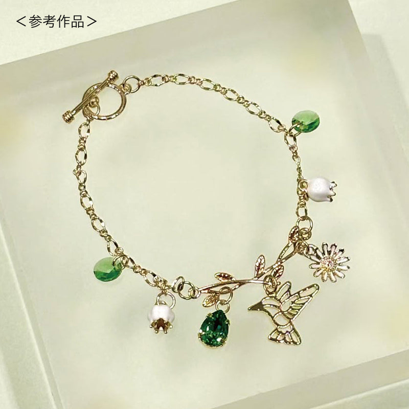 シルエットチャーム ハチドリ　ゴールド
