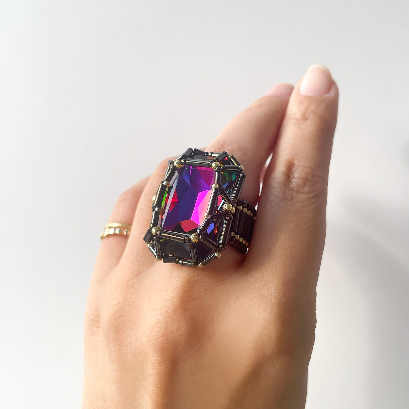 Kiwa crystals 
