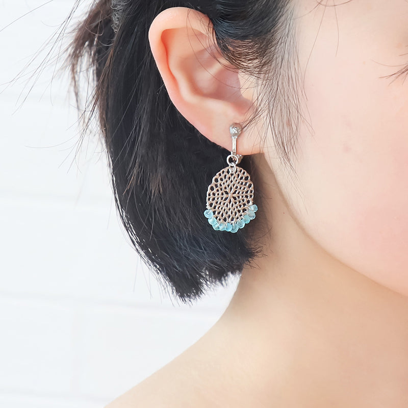 Natural stone button cut apatite