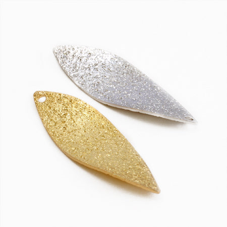 Stard Dist leaf 1 hole gold