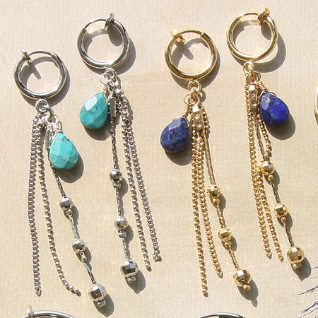 Loyhum color in earrings