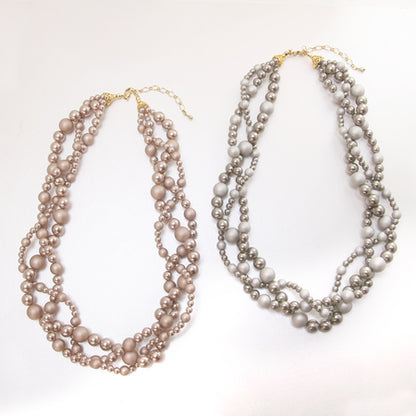 Resin poppy pearl silver gray