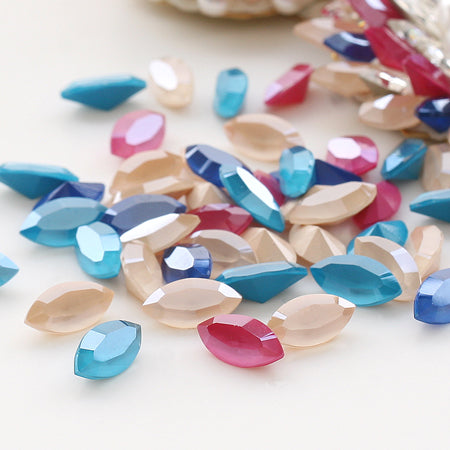 貴和クリスタル ＃4228　クリスタルアズールブルー