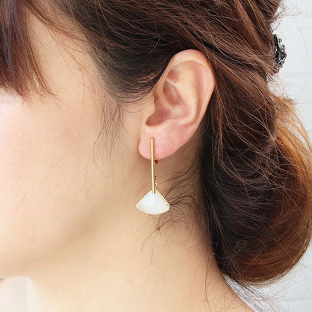 イヤリング ネジバネ スティック 裏カン付　ゴールド
