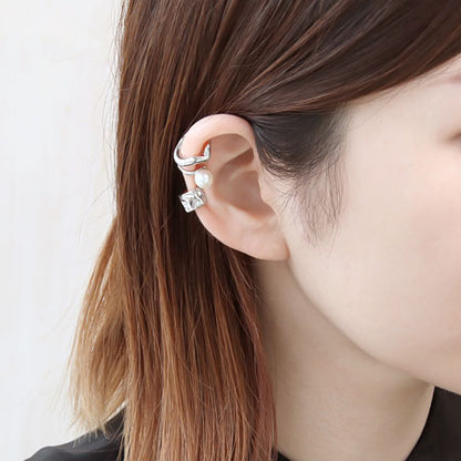 Ear cuff spring type No.2 rhodium color