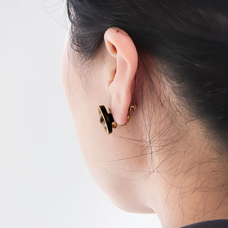 Gold for the earring Nejbane button