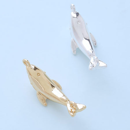 チャーム クジラ 2カン　ゴールド