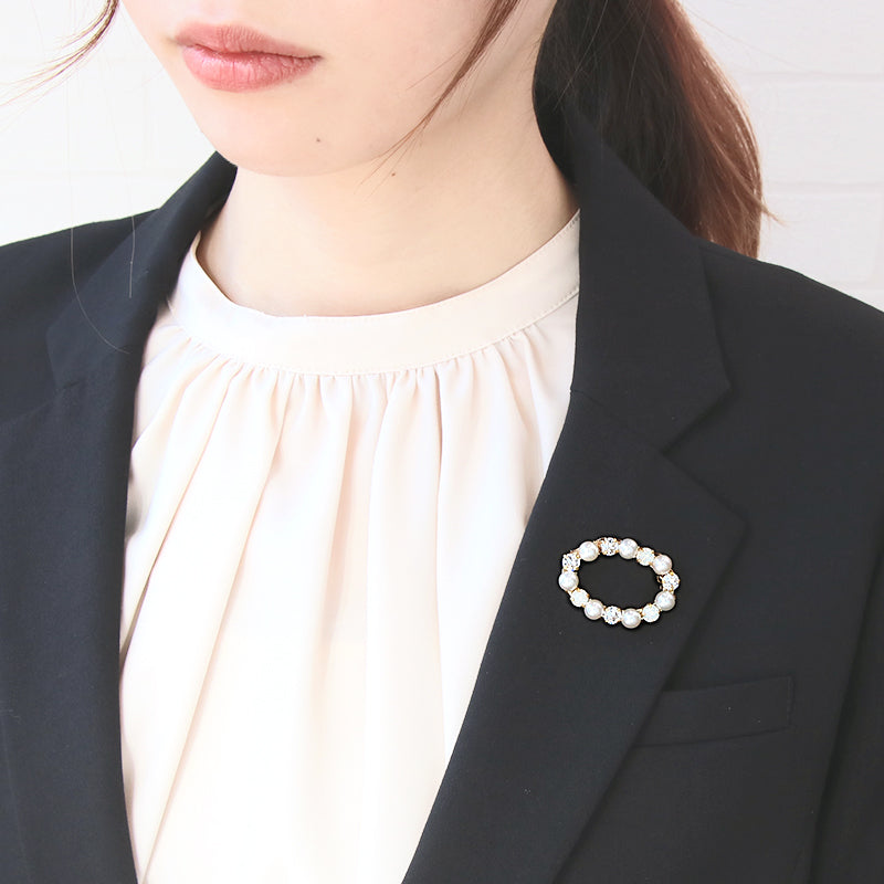 Metal ring brooch (oval) gold