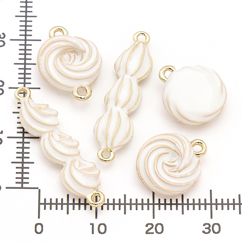Charm Whipped Cream No.1 1 Can White/G