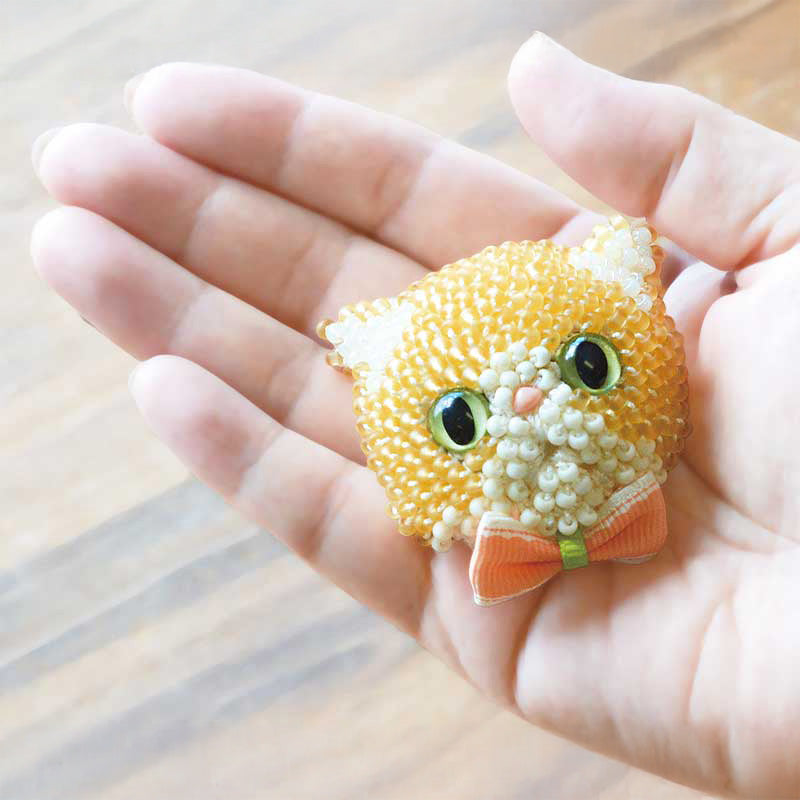 Crochet beaded cat brooch kit (BFK-669-672)