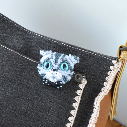 Crochet beaded cat brooch kit (BFK-669-672)