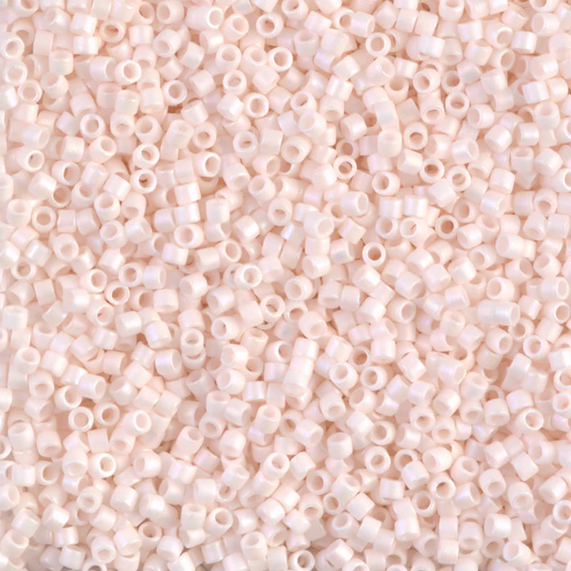 MIYUKI Delica Beads DB1520