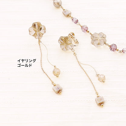 レシピNo.KR1270　チェコビーズクローバーのアクセサリー2種