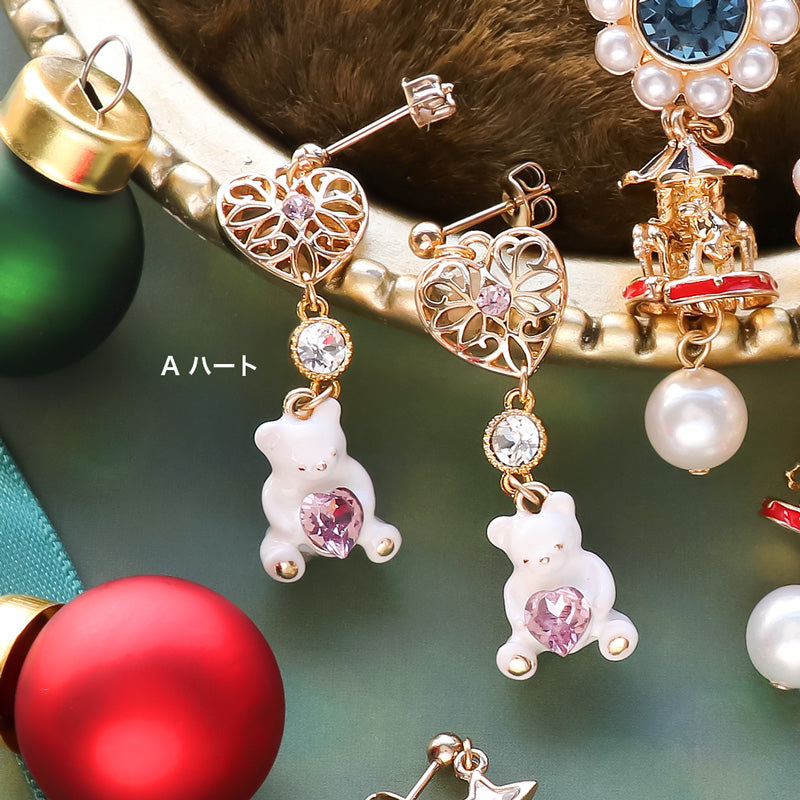 Recipe No.KR1291 3 types of Christmas charm earrings