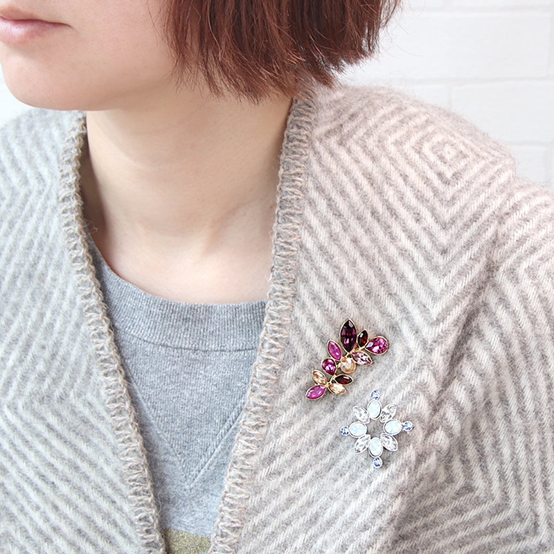 Broach empty frame reef gold