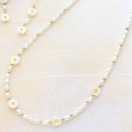 レシピNo.KR0553　シェルパーツデイジーのネック＆ピアス