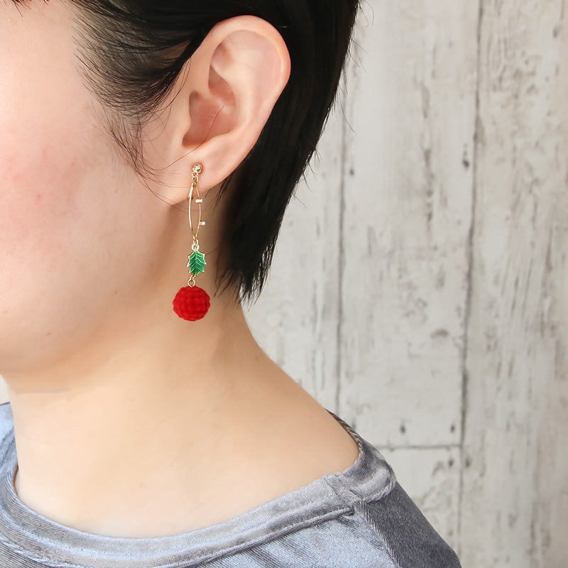 レシピNo.KR0908　フロッキーパーツぽこぽこボールのイヤーアクセサリー2種
