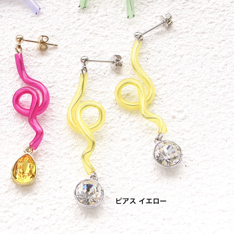 レシピNo.KR0989　PVCチューブのアレンジイヤーアクセサリー2種