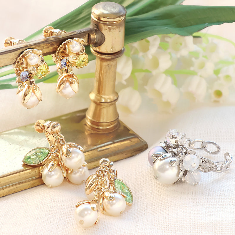 レシピNo.KR1165　メタルフラワーとパールのアクセサリー3種