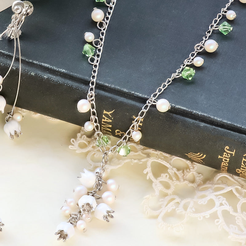 レシピNo.KR1169　チャームすずらんとクリスタルパールのネック＆イヤリング