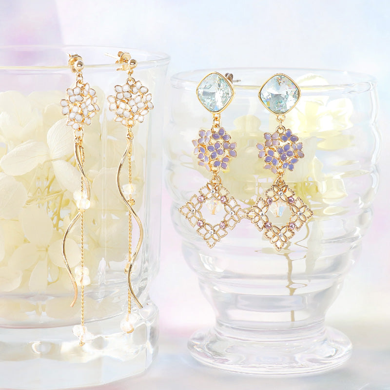 レシピNo.KR1191　チャーム紫陽花のピアス2種