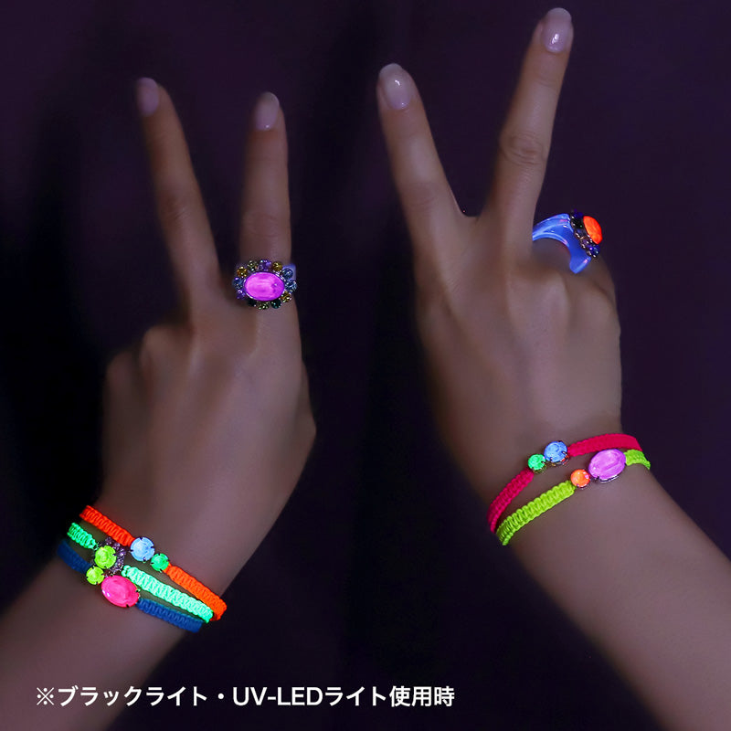 レシピNo.KR1221　貴和クリスタル エレクトリックカラーのコードブレスレット2種