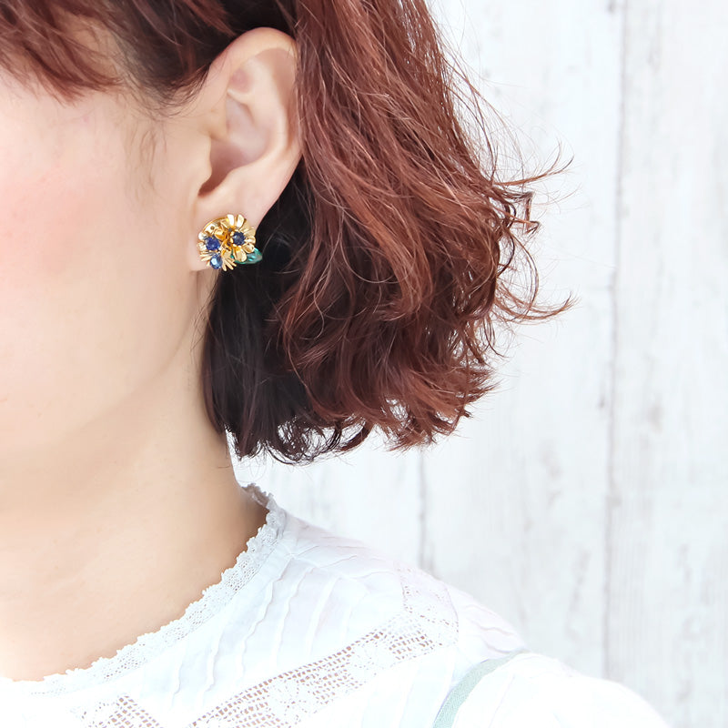 レシピNo.KR1352　貴和クリスタルのメタルフラワーピアス3種