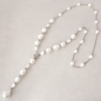 Resin pearl baroque flat 1 white AB